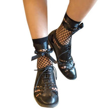 Load image into Gallery viewer, Summer Women Ruffle Fishnet Socks Sexy Ankle Grid Socks Short Fishnet Socks White Hollow Lattice Geometry Black Breathable