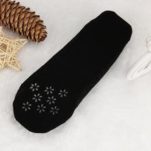 Load image into Gallery viewer, women socks 2017 Fashion Girls Lace Antiskid Invisible Liner Ultra-thin Elastic Low Cut Socks calcetines divertidos