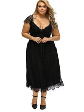 Load image into Gallery viewer, Zipper Plus Size Backless A-Line Women's Lace Dress